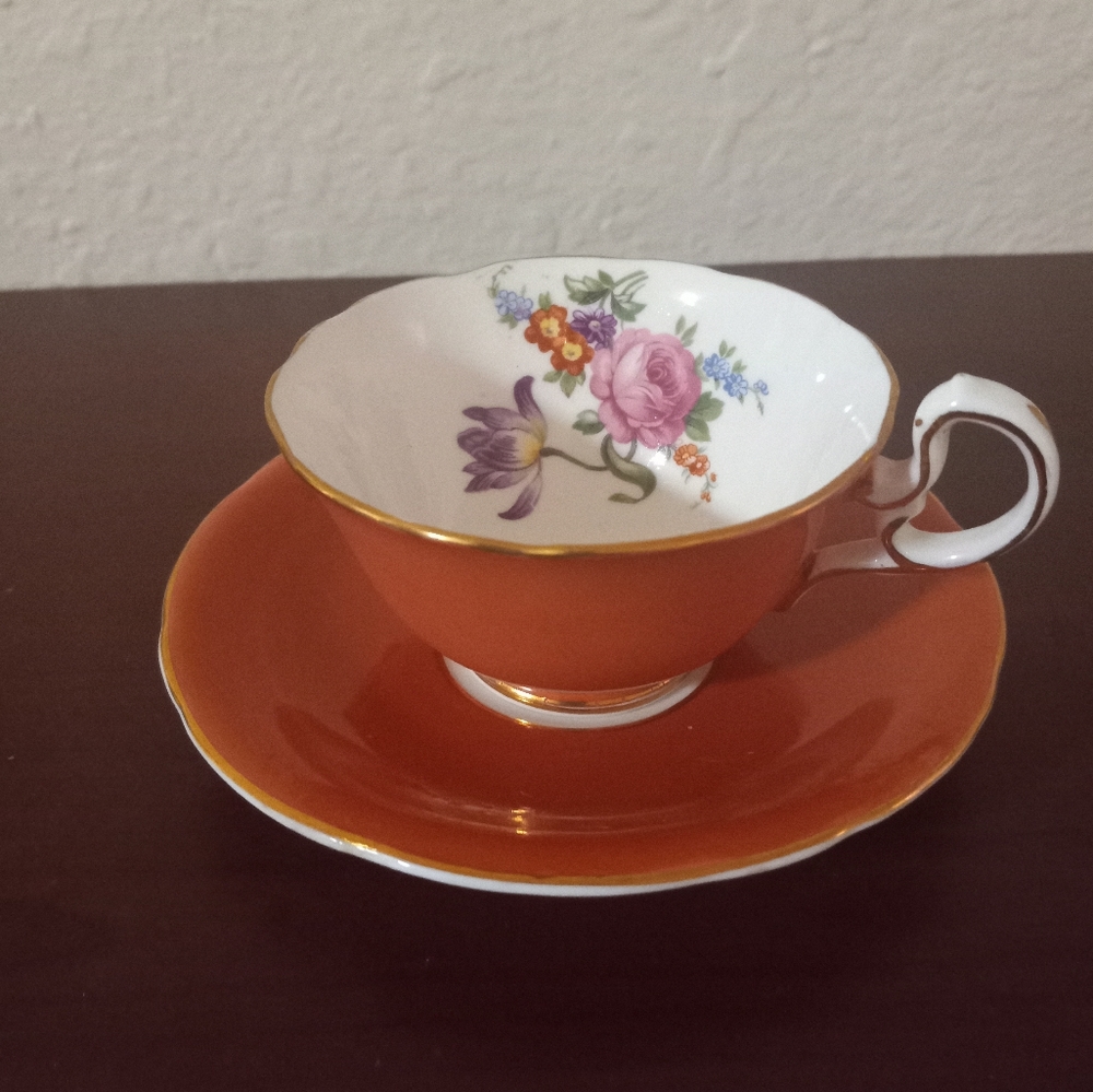 Ansley brand, bone china, No. C4721, made in England